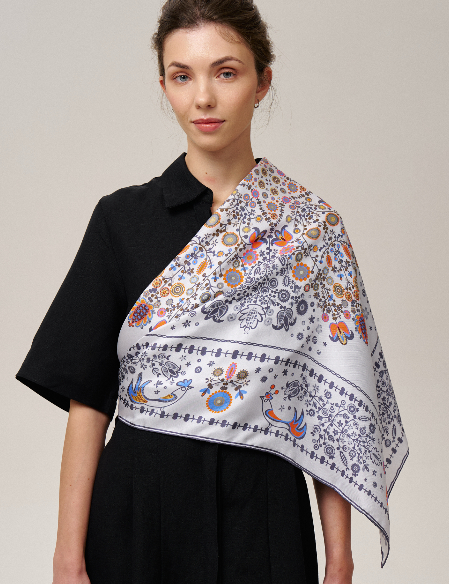 Картинка Шовкова хустина «Слобожанщина. Ранкова роса»